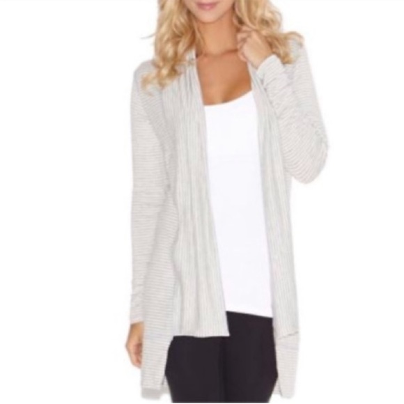 Beyond Yoga Sweaters - Beyond Yoga Medium Gray White Yoga Enclose Me Striped Open Front Cardigan